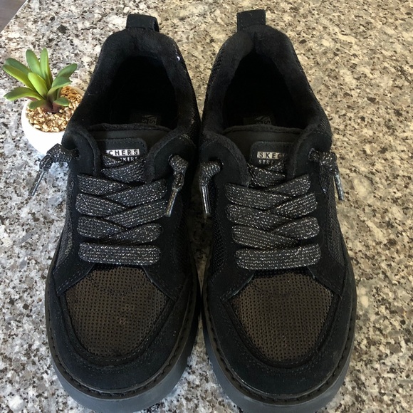 SKECHERS Keepsakes Cozy Street Hiker 8 Black MEMORY FOAM scotchgard NWOB - Picture 3 of 9